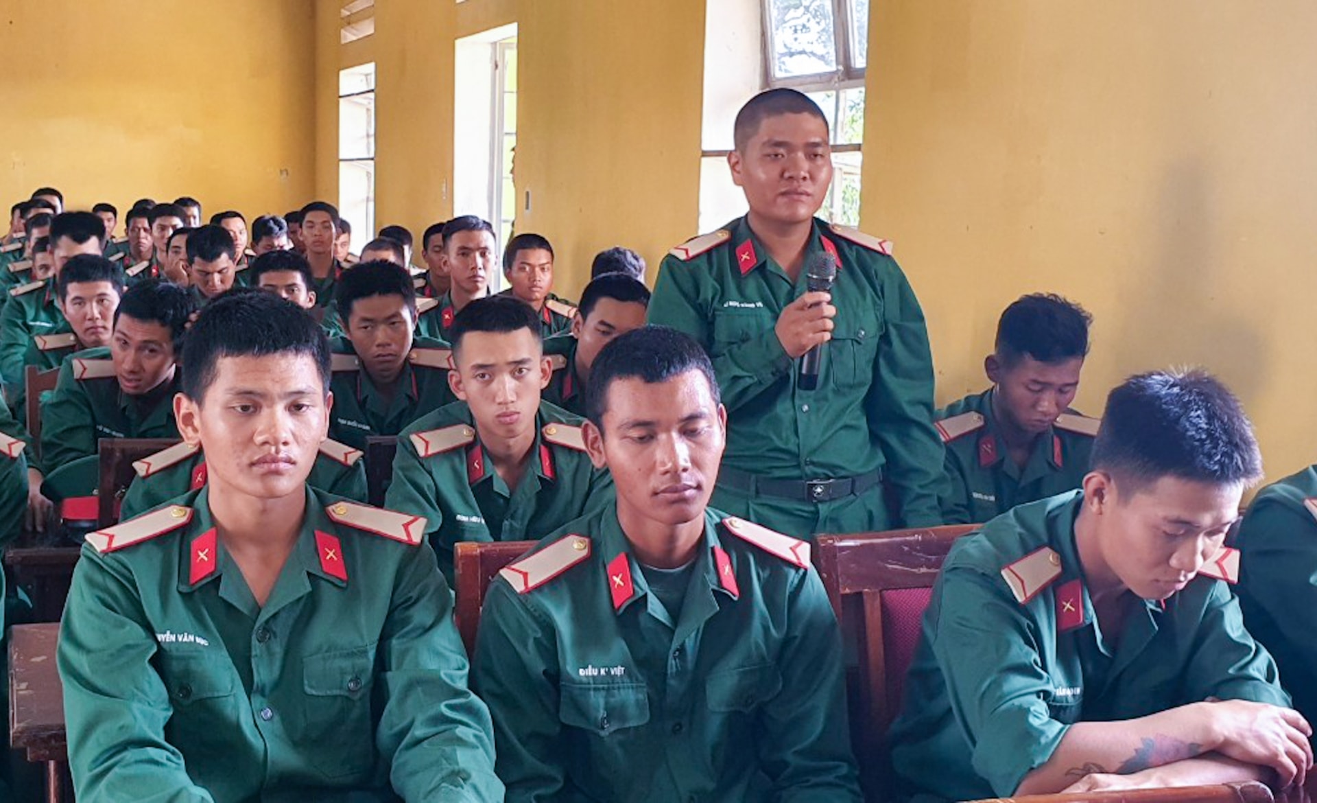 Chiến sĩ Trung đoàn Bộ binh 994 thẳng thắn bày tỏ ý kiến, tâm tư nguyện vọng
