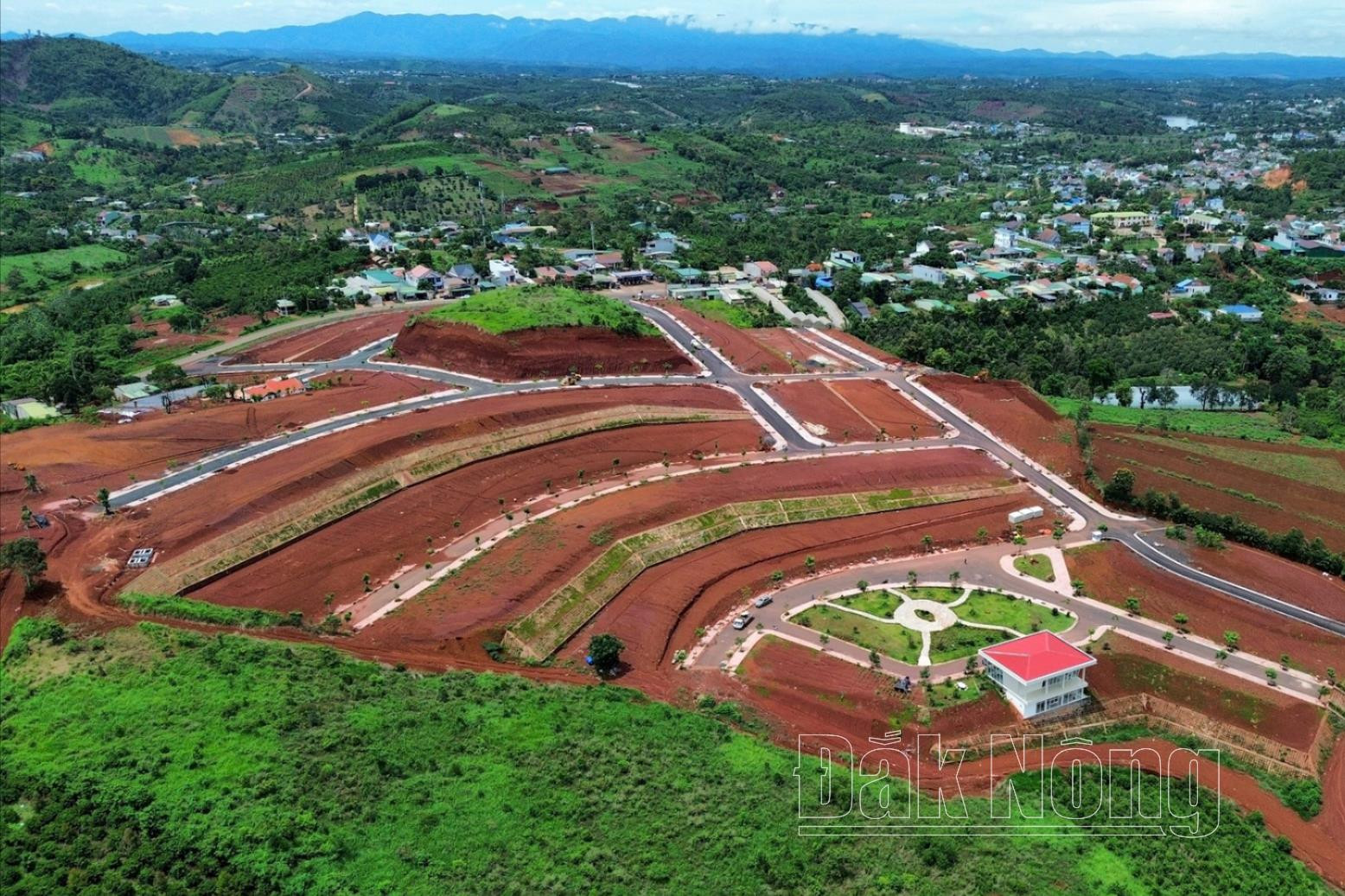 TP. Gia Nghĩa được UBND tỉnh Đắk Nông giao thu khoảng 300 tỷ đồng tiền sử dụng đất từ các dự án tái định cư năm 2024. 
