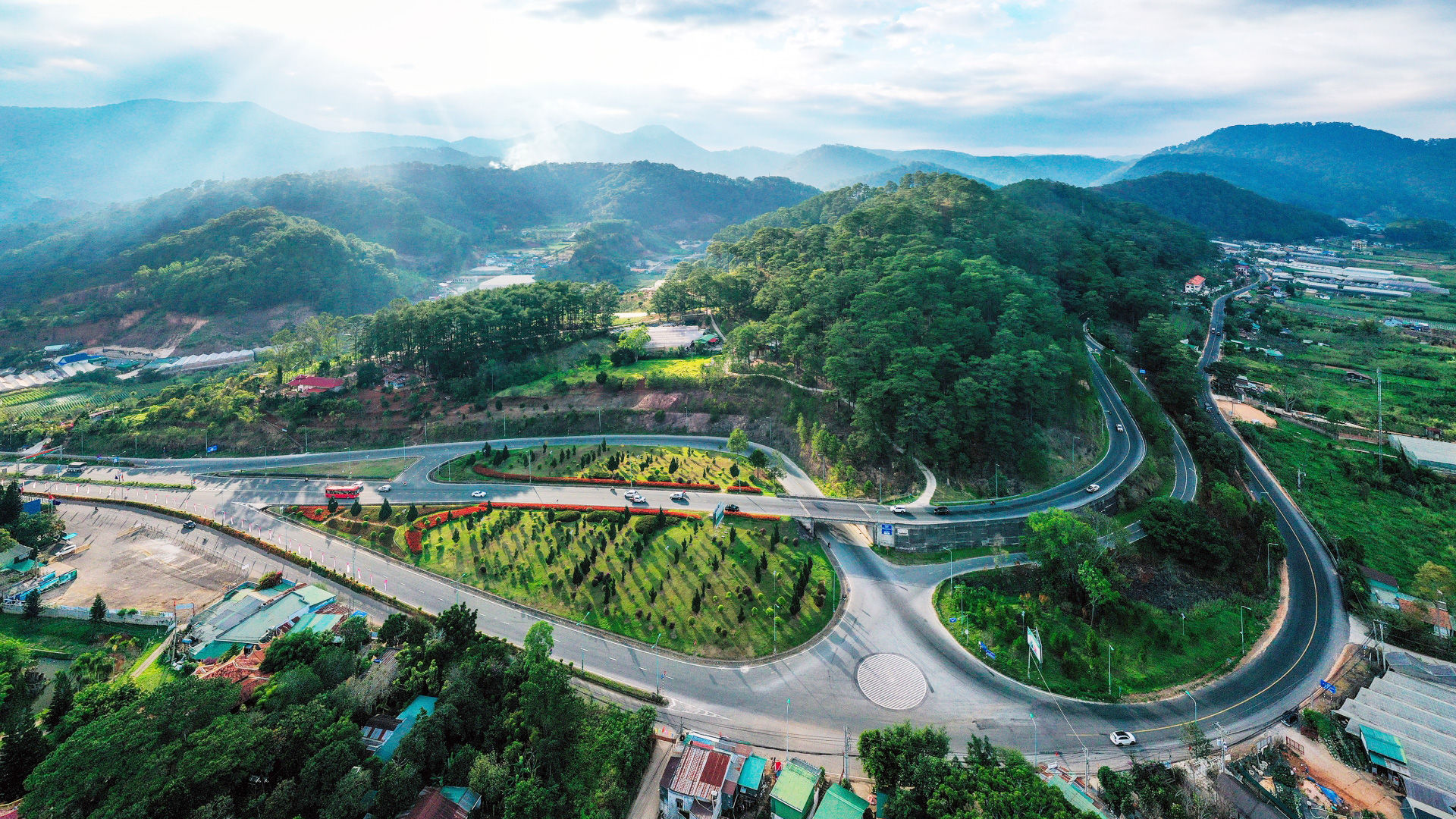 Nút giao thông cuối đèo Prenn nối vào cao tốc Liên Khương