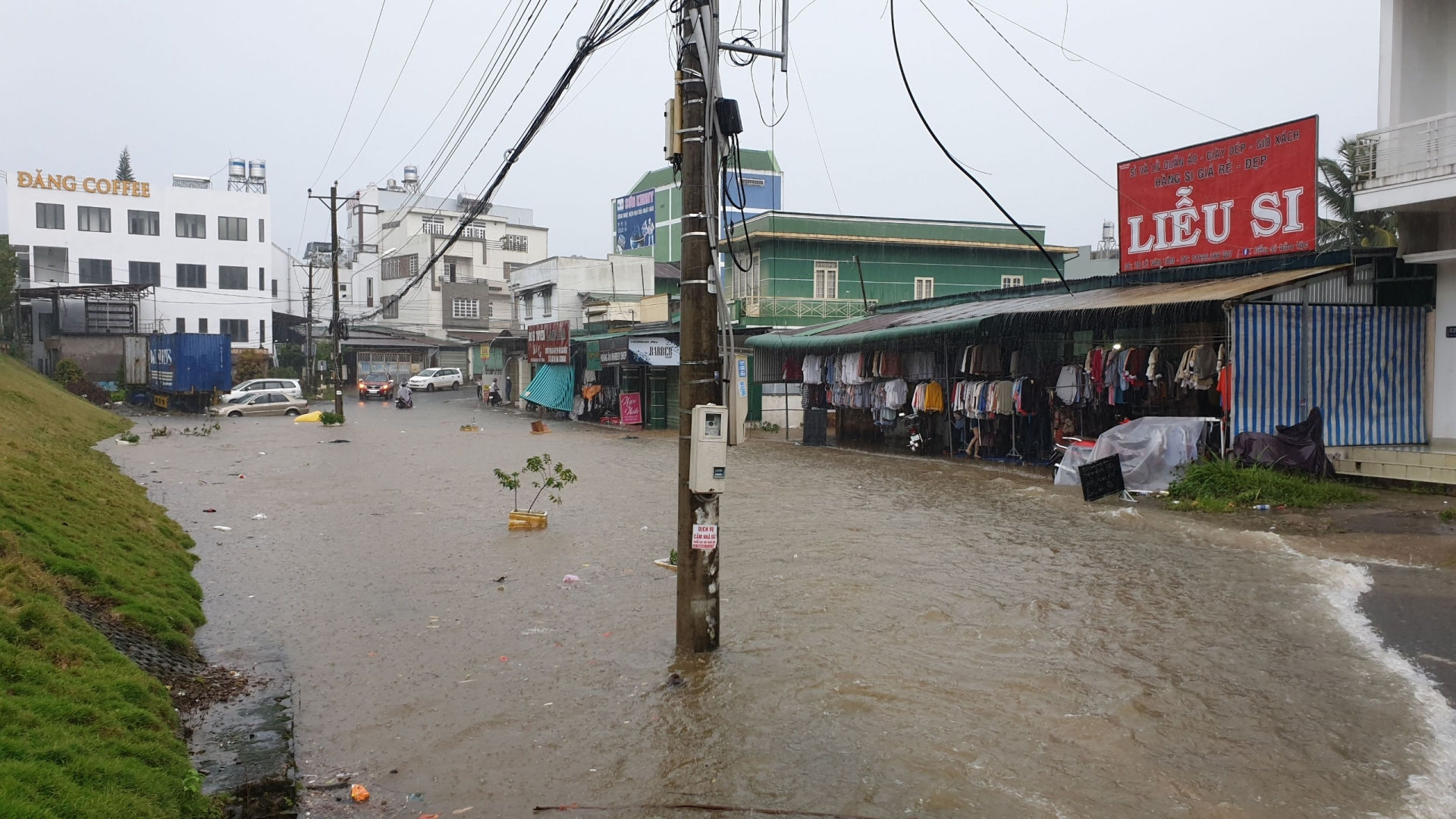 Giảm các thiệt hại do việc ngập úng gây ra như hư hỏng đường sá, hư hỏng nhà cửa và vật dụng trong nhà, công trình