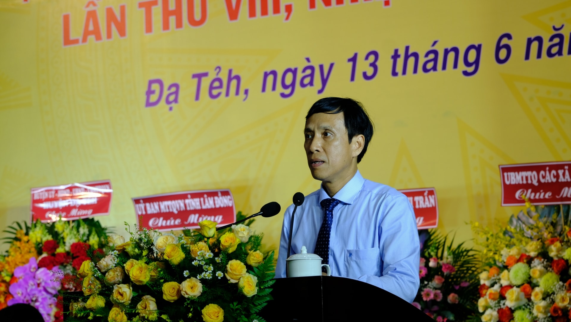 Đồng chí Nguyễn Mạnh Việt - Bí thư Huyện ủy Đạ Tẻh phát biểu chỉ đạo tại Đại hội.