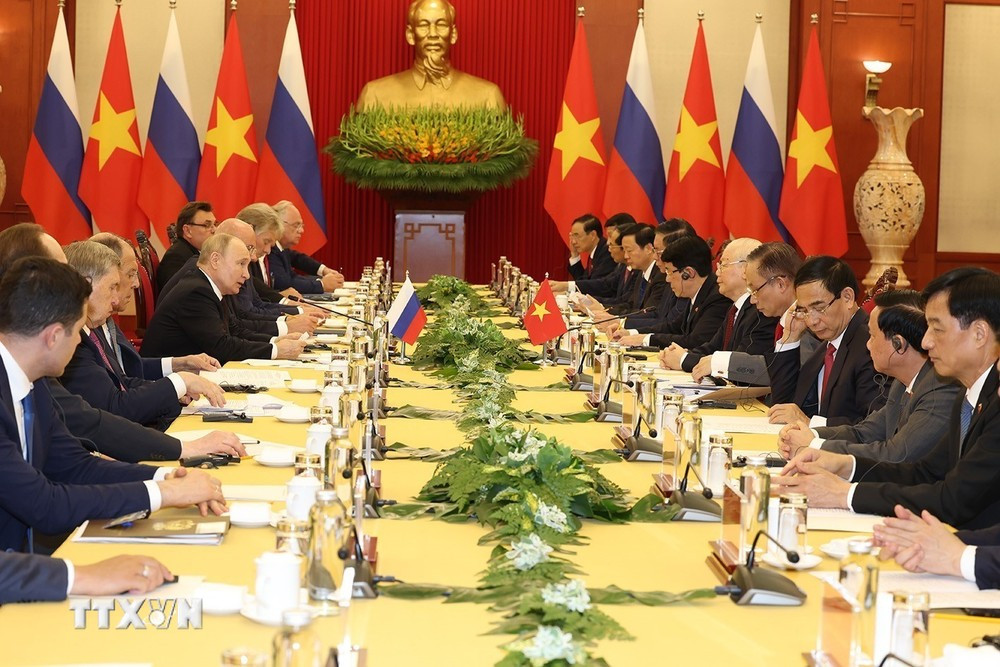 Tổng Bí thư Nguyễn Phú Trọng và Tổng thống Liên bang Nga Vladimir Putin hội đàm. (Ảnh: Trí Dũng/TTXVN)
