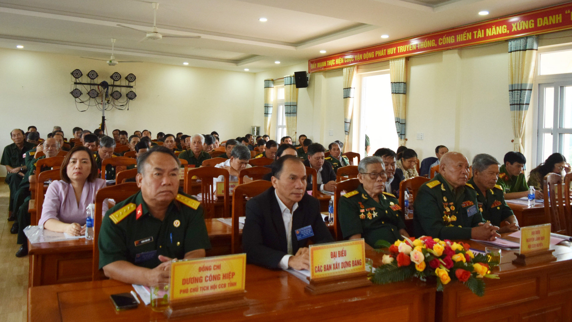 Các đại biểu tham dự Đại hội