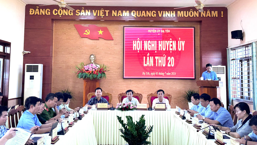 Các đại biểu tham dự Hội nghị