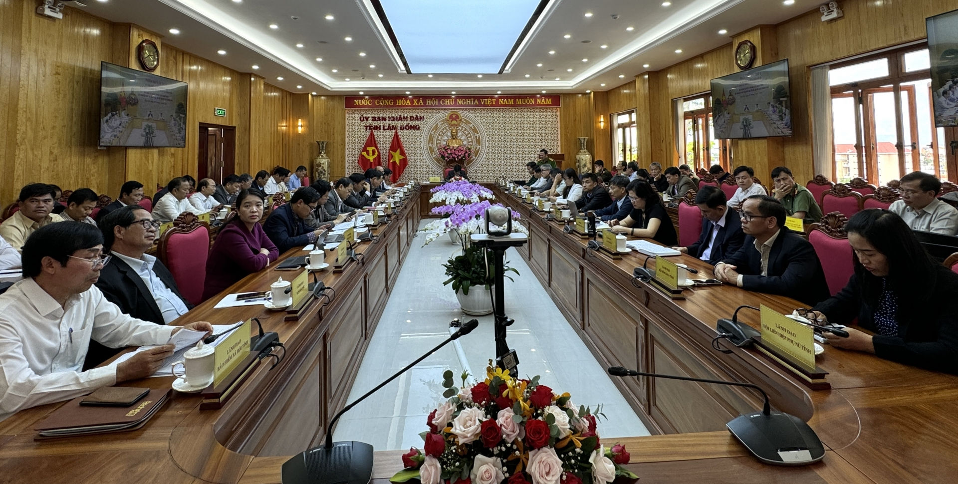 Tại đầu cầu tỉnh Lâm Đồng
