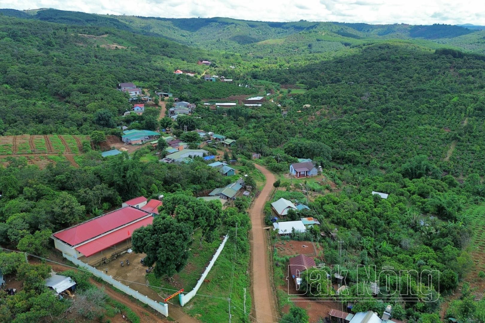 Vùng khó khăn Đắk Ngo đang đổi thay từng ngày. 