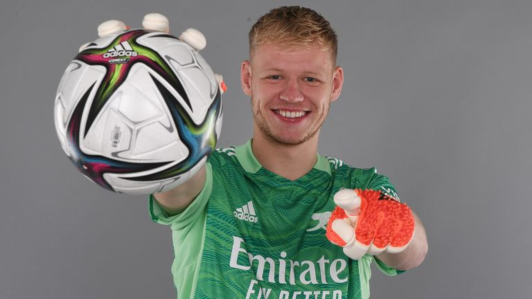 Aaron Ramsdale: Arsenal sign Sheffield United goalkeeper on long-term deal | Football News | Sky Sports