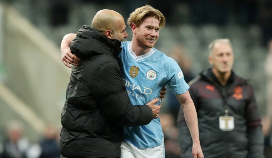 Guardiola: 'De Bruyne sẽ không đi đâu hết' - Báo VnExpress Thể thao