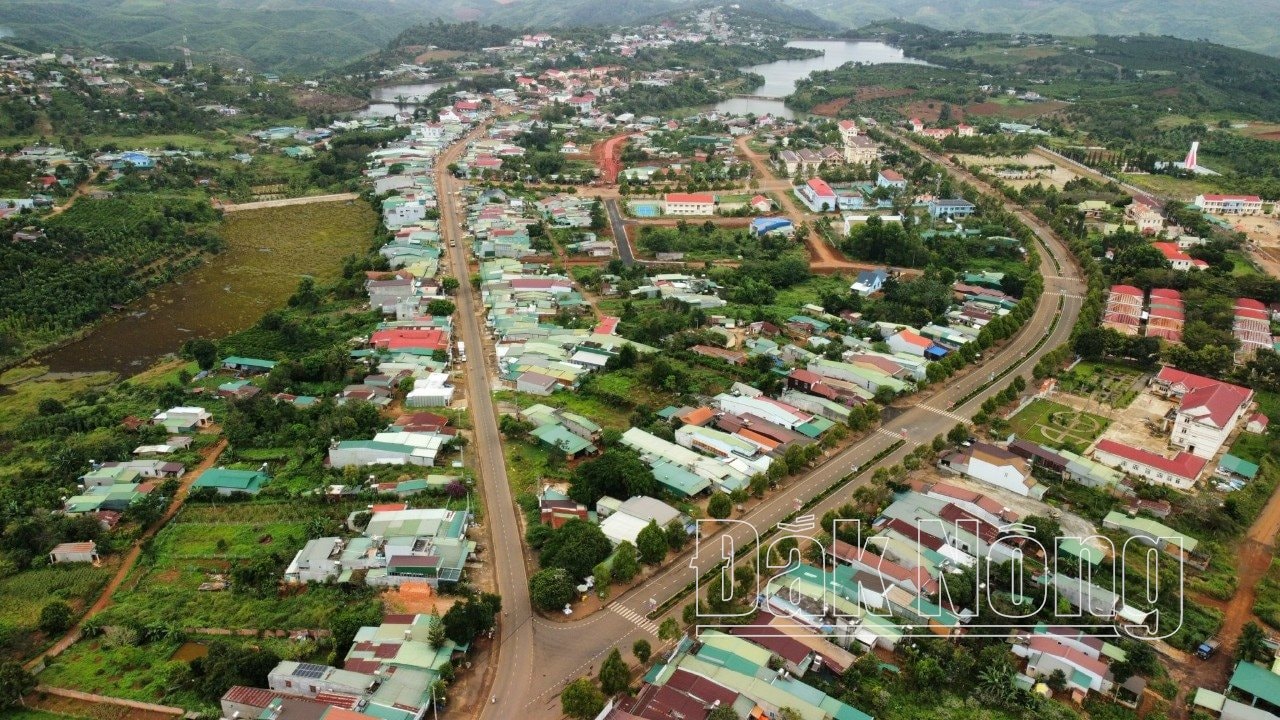 Đắk Glong đang phải cần tới gần 30 tỷ đồng để thực hiện tất cả các quy hoạch đồng bộ với quy hoạch tỉnh