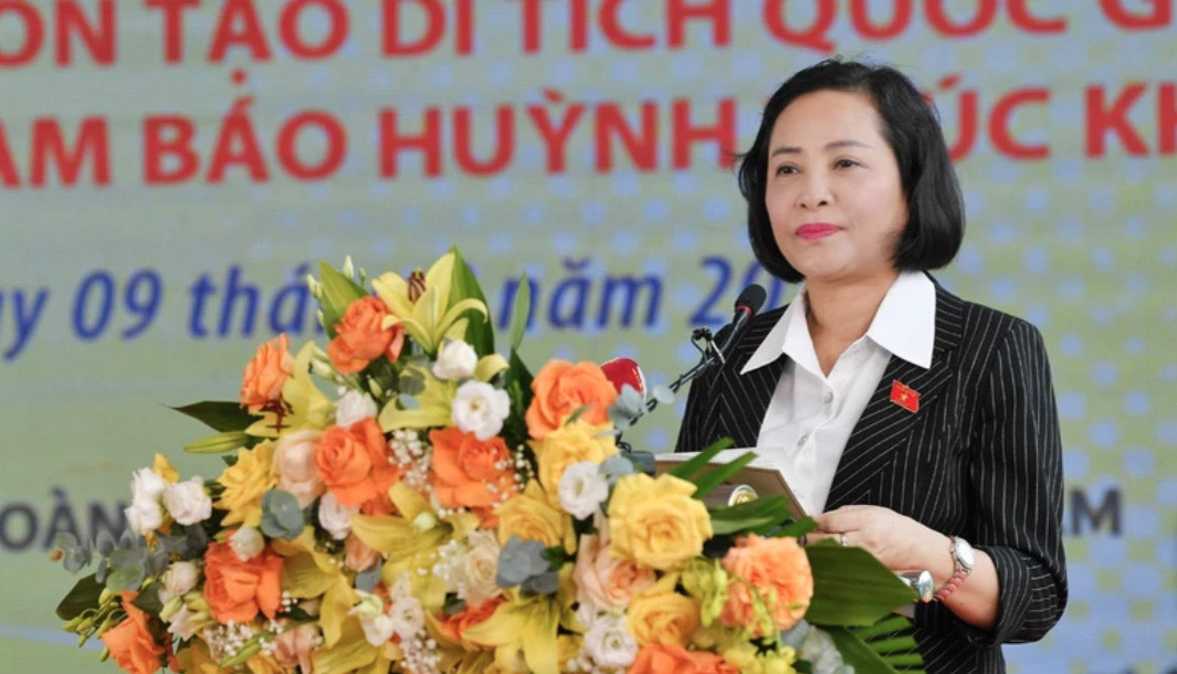 Đồng chí Nguyễn Thị Thanh, Ủy viên Trung ương Đảng, Phó Chủ tịch Quốc hội khẳng định ý nghĩa của việc tôn tạo, tu bổ di tích