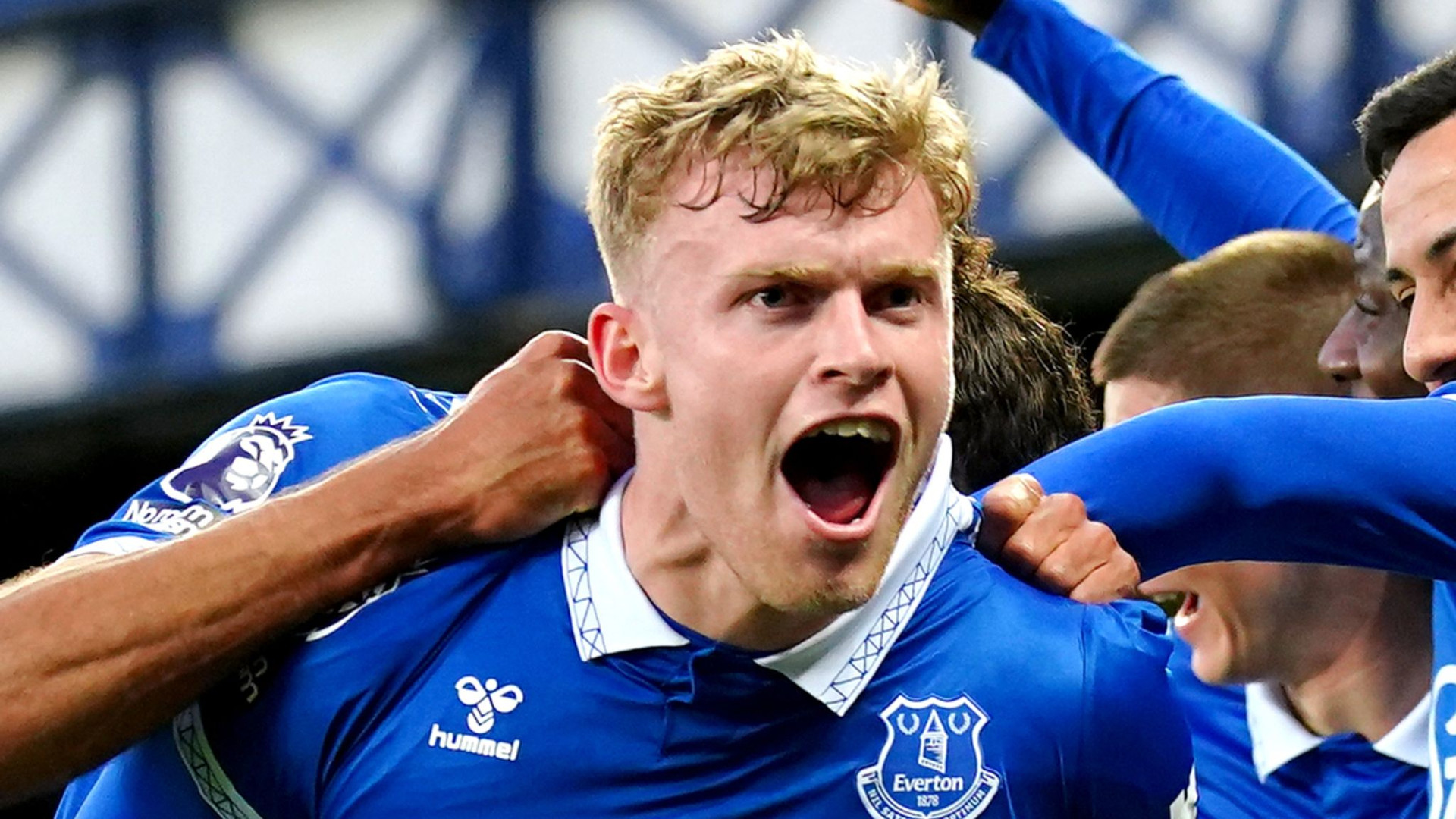 Jarrad Branthwaite: Manchester United interested in signing Everton defender this summer | Football News | Sky Sports