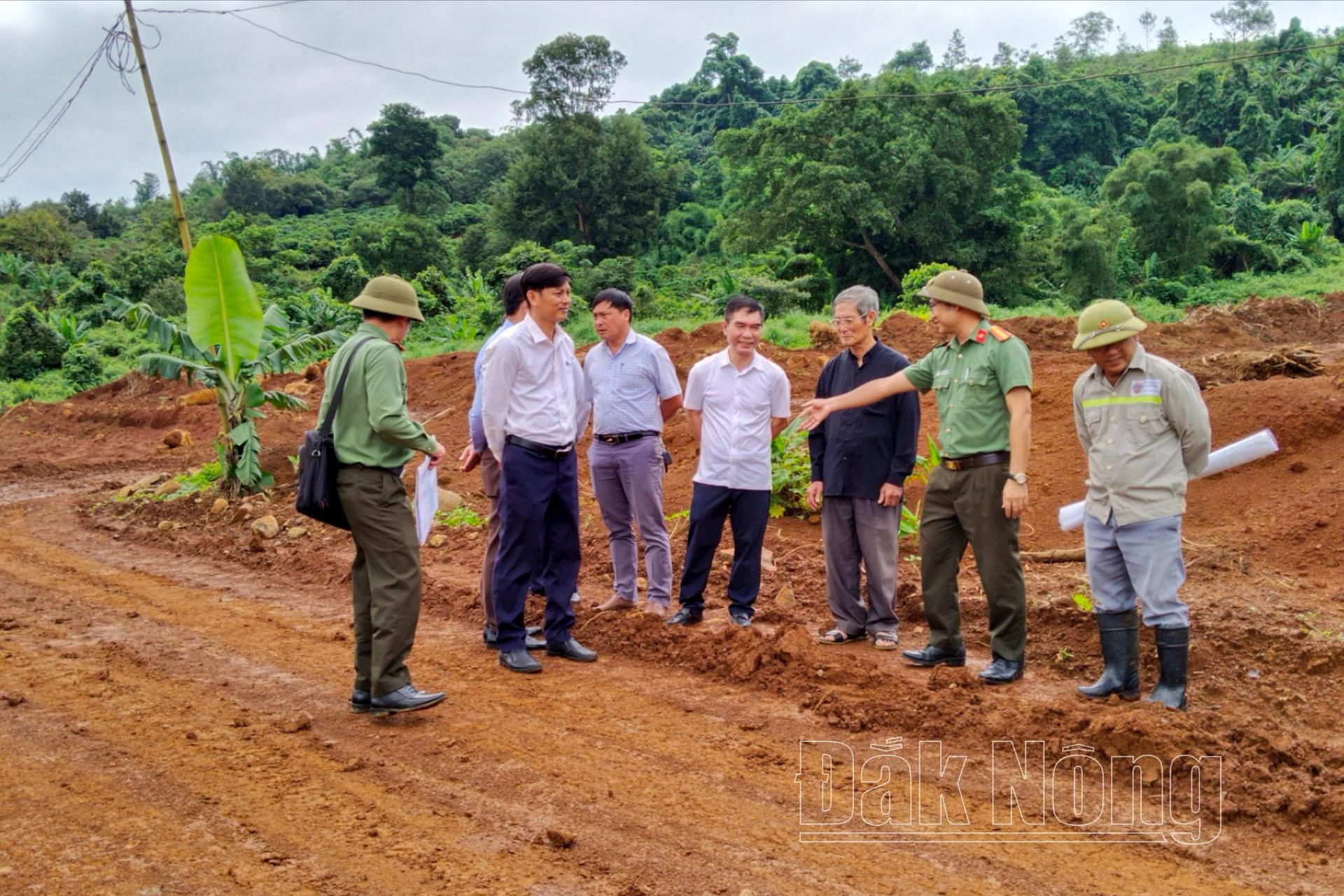 Các lực lượng huyện Đắk R