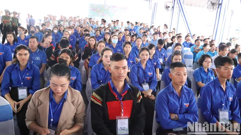 Thủ tướng Phạm Minh Chính phát động Đợt thi đua cao điểm “500 ngày đêm hoàn thành 3.000km đường cao tốc” ảnh 9