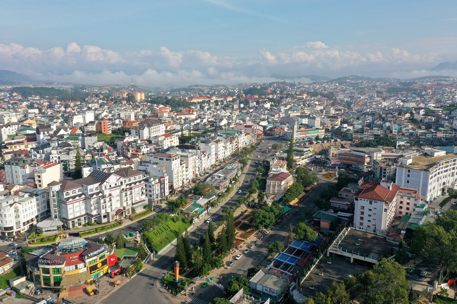 định hướng hệ thống đô thị tỉnh phát triển theo hướng xanh, thông minh, bền vững