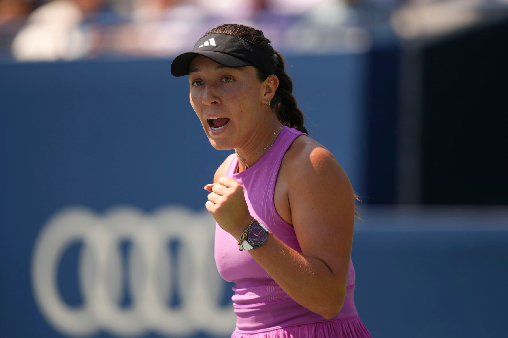 Top-seeded Coco Gauff tumbles out of National Bank Open, falling 6-4, 6-1 to Diana Shnaider | Pro Tennis | lancasteronline.com