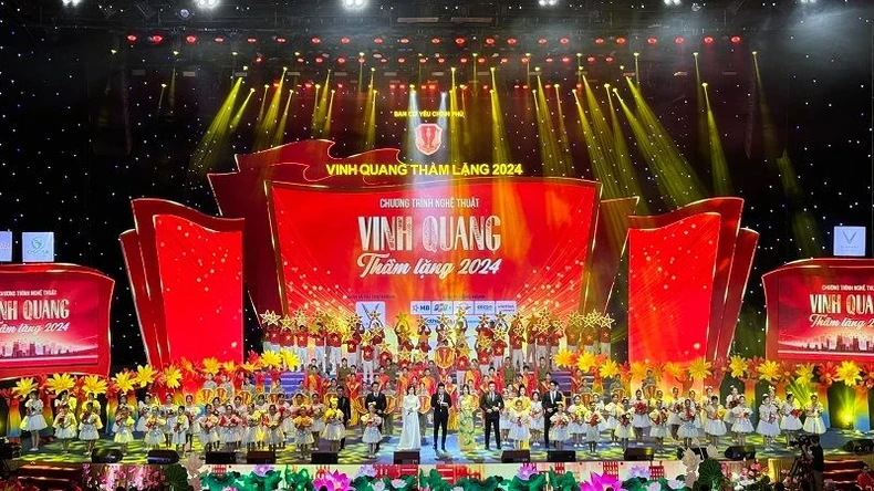 Ngợi ca những đóng góp vinh quang, thầm lặng của lực lượng cơ yếu Việt Nam ảnh 2