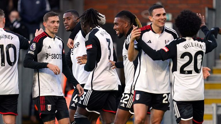 Fulham 5-0 West Ham: Harry Wilson scores stunner as Cottagers cruise to crushing win over in-form Hammers | Football News | Sky Sports