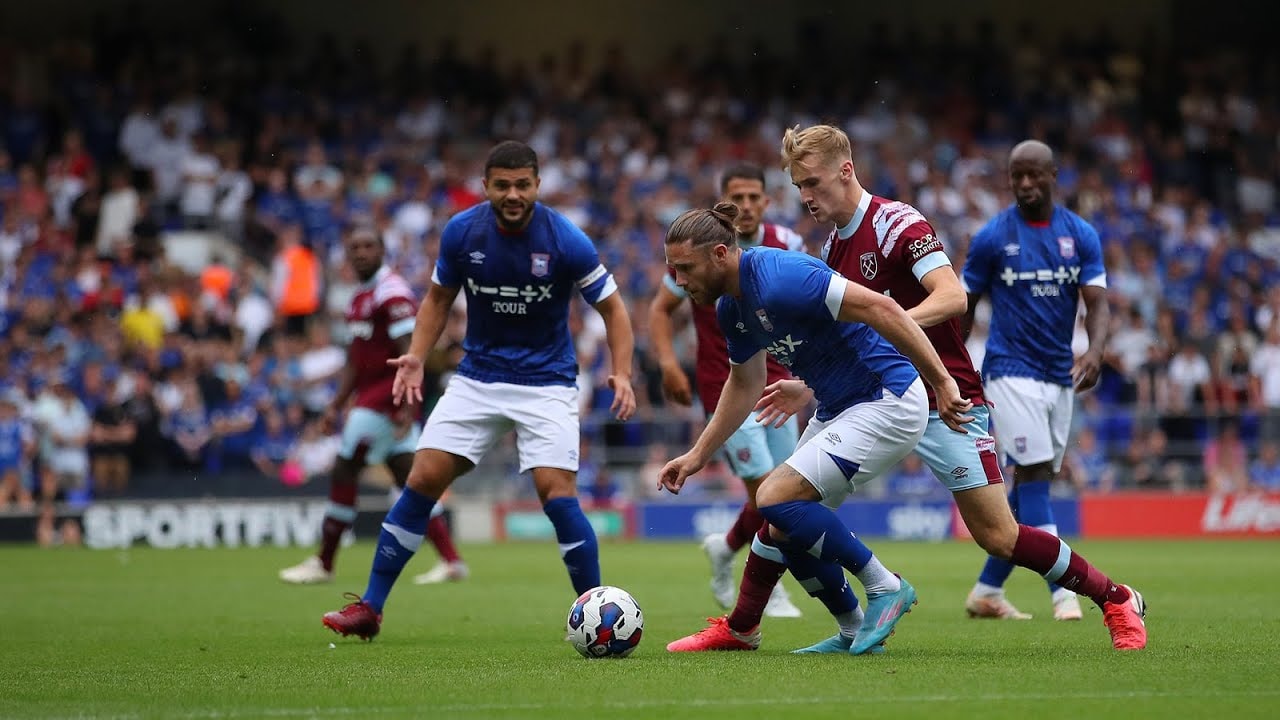 HIGHLIGHTS | TOWN 1 WEST HAM 2 - YouTube