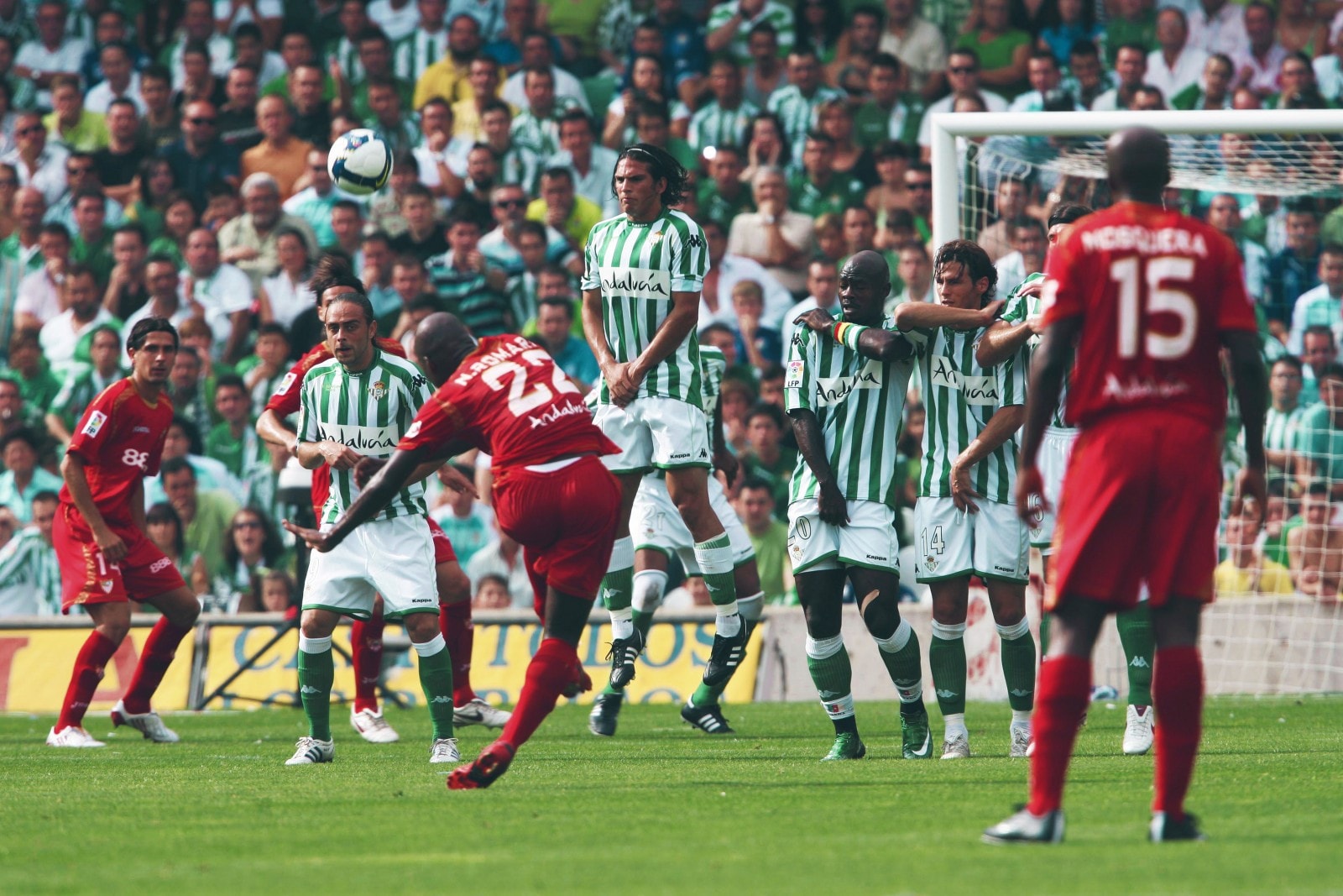 Sevilla and Betis: togetherness through tragedy