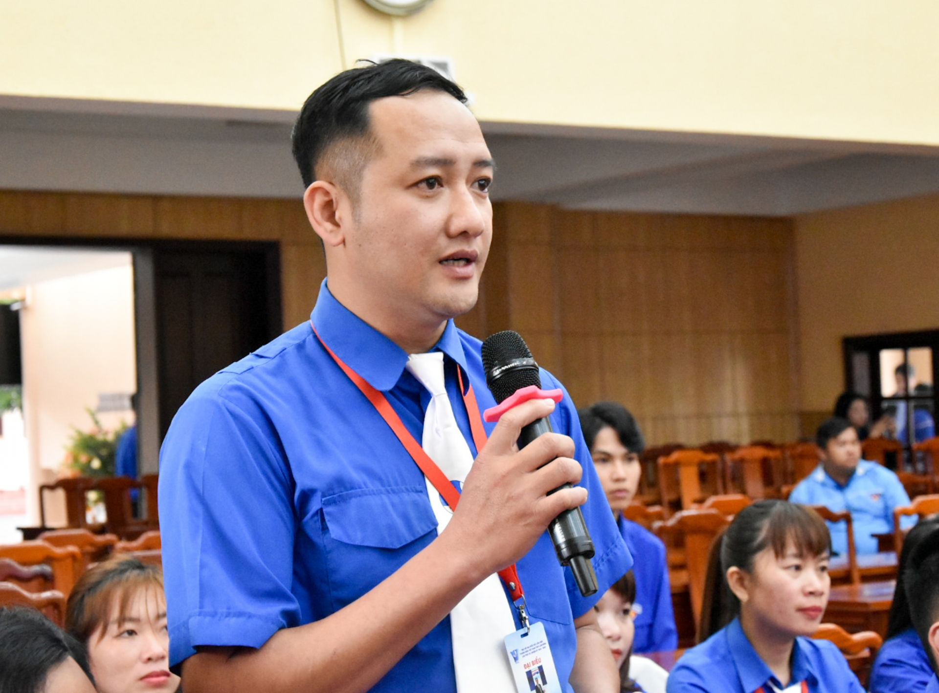 Đại biểu huyện Bảo Lâm phát biểu đóng góp ý kiến tại Đại hội 