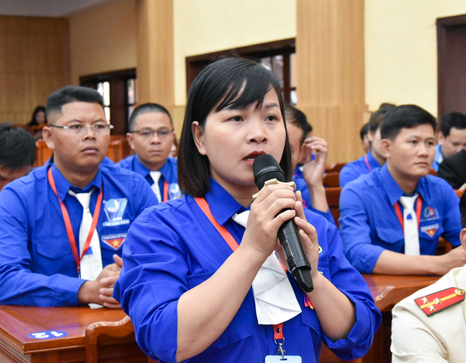 Đại biểu huyện Đam Rông đóng góp ý kiến về phát triển công tác thanh niên vùng đồng bào dân tộc thiểu số 