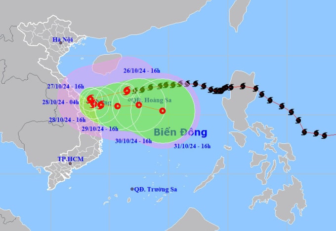 Dự báo đường đi và khu vực ảnh hưởng của bão Trà Mi lúc 16h ngày 26/10. Ảnh: NCHMF