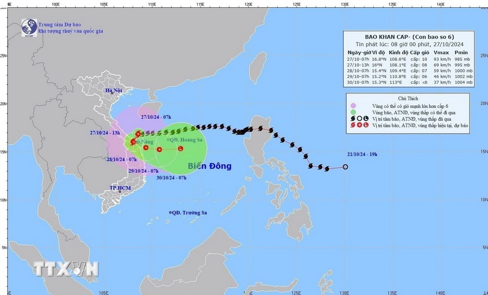 Hướng di chuyển của bão số 6, cập nhật lúc 7 giờ, ngày 27/10. (Ảnh: TTXVN phát)