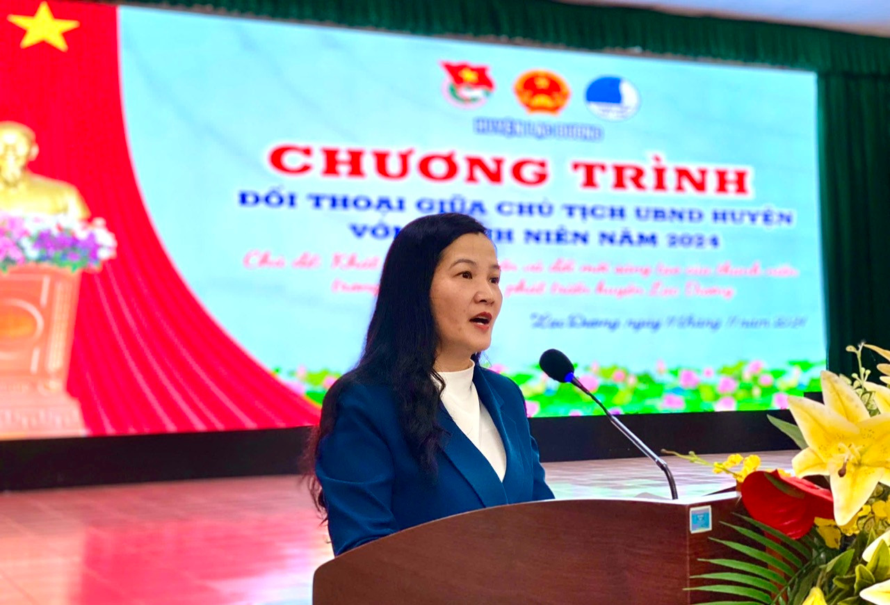 đồng chí Trần Thị Chúc Quỳnh - Bí thư Huyện ủy Lạc DươngPhát biểu chỉ đạo tại chương trình