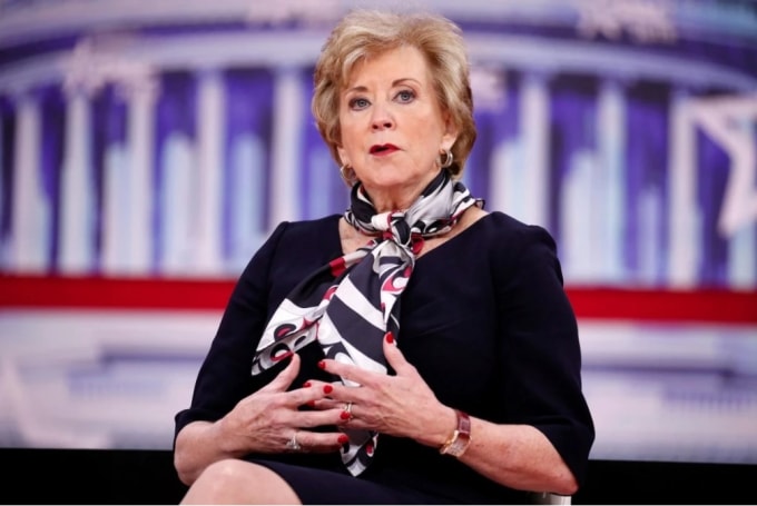 Bà Linda McMahon sẽ giữ chức Bộ trưởng Giáo dục. Ảnh: Reuters