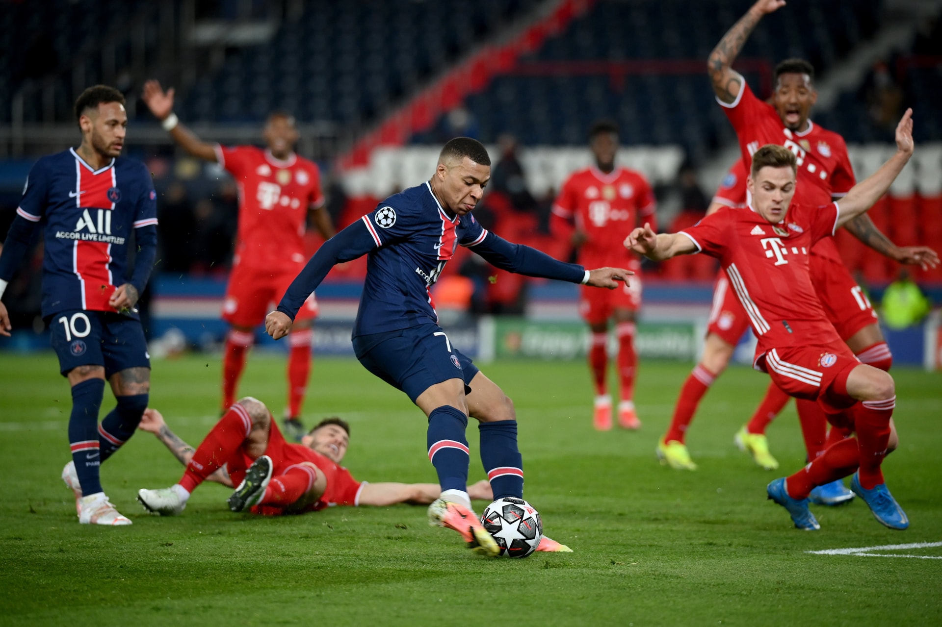 Bayern munich on sale v psg