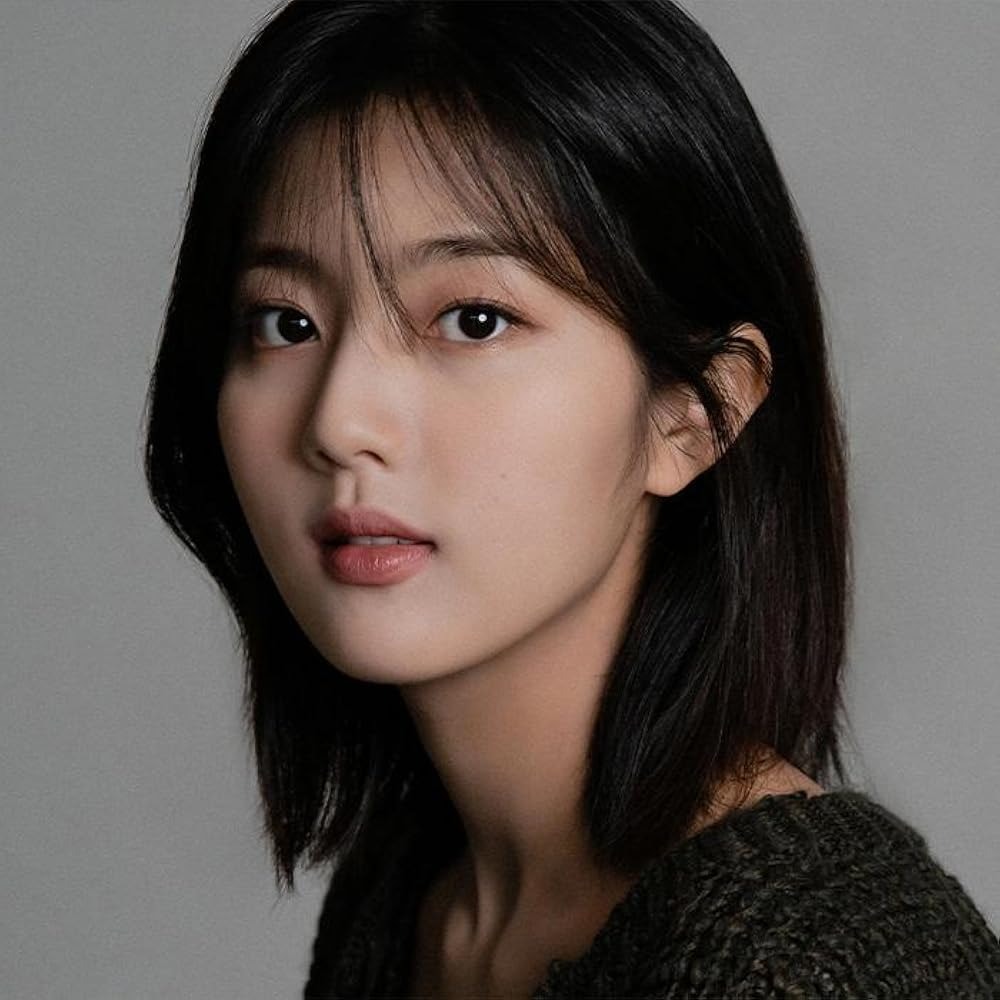 Shin Eun-soo vai Hyun-joo