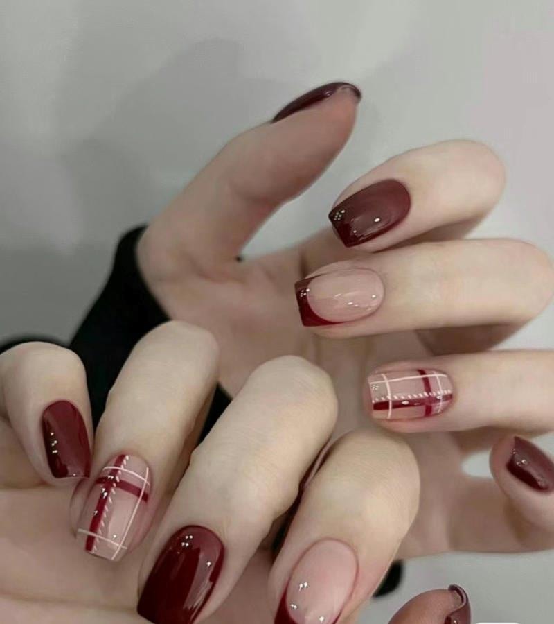 file.hstatic.net-200000503583-file-_mau-nail-noel-dep__3__e81eaacc17c74217b4e74b8a05756932(1).jpg