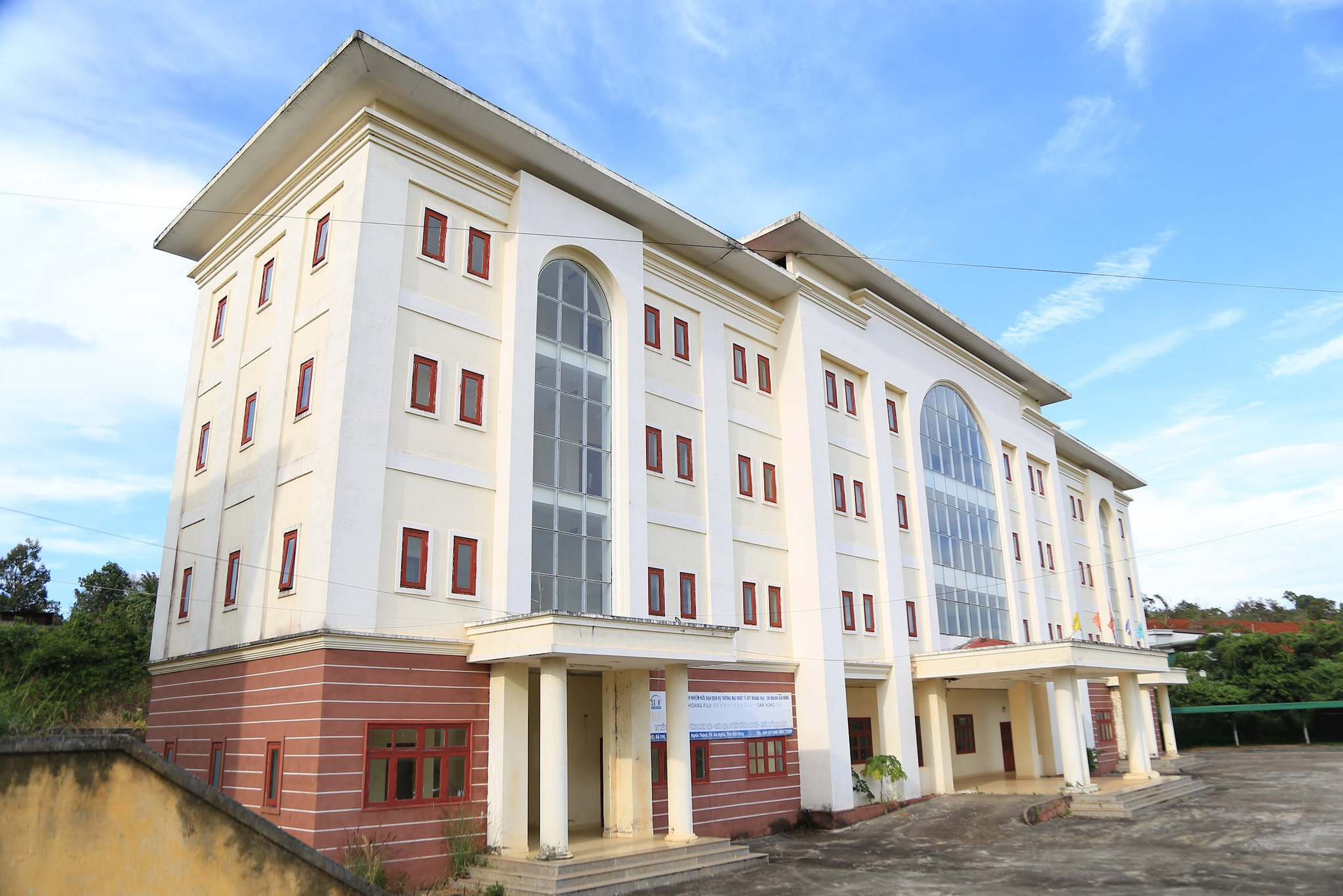 Lãng phí tài sản công