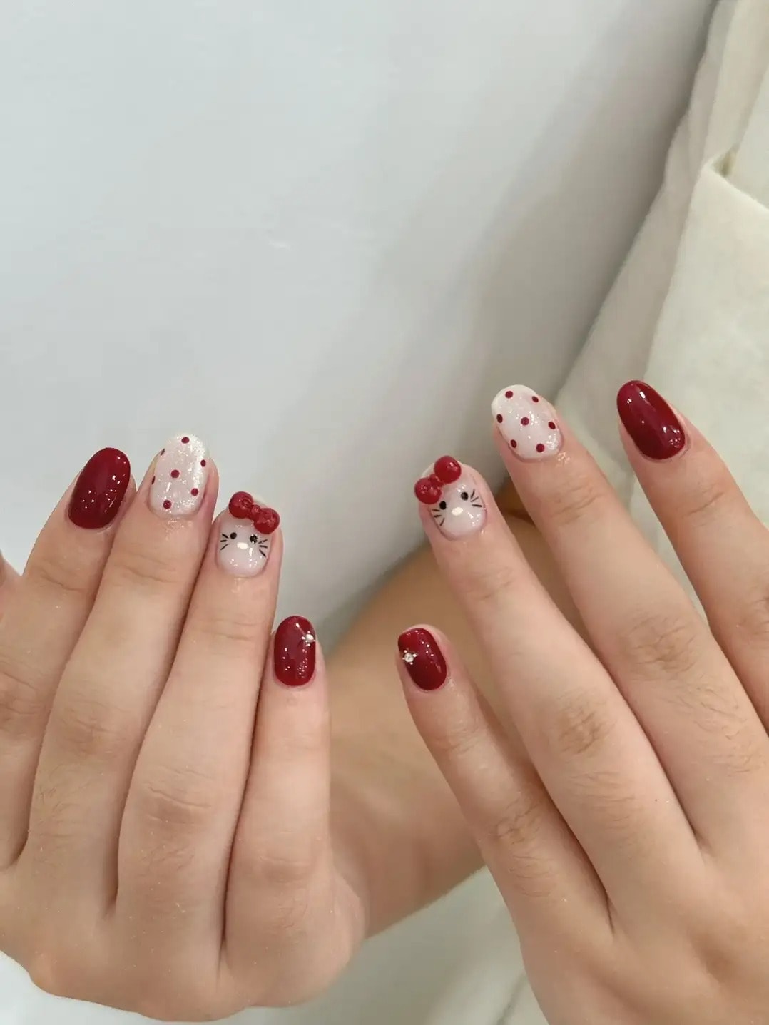 nail-hello-kitty-4.jpg