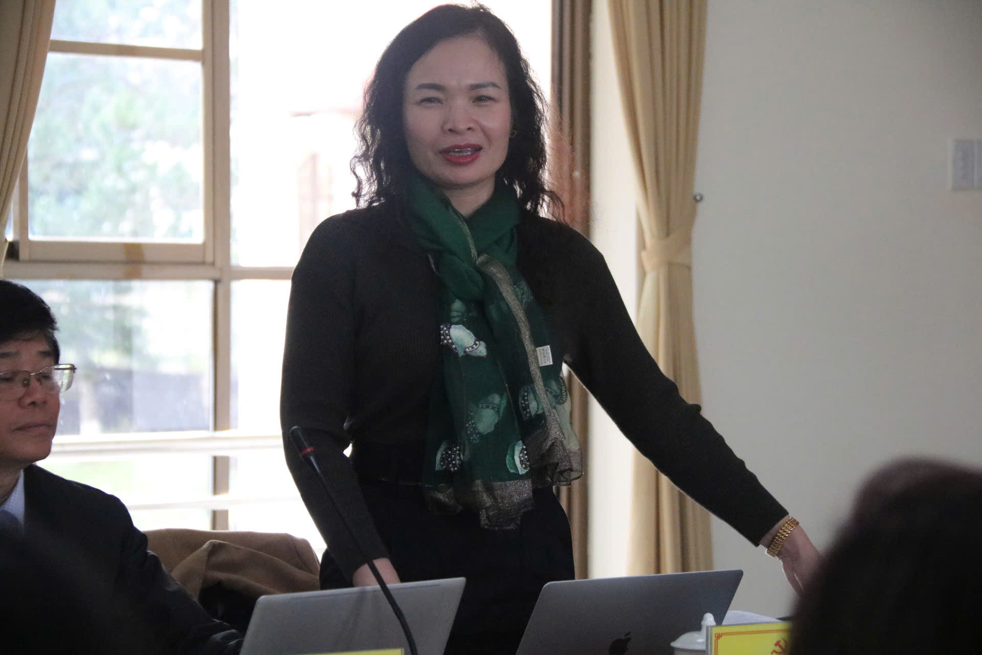PGS.TS Đặng Thị Ánh Tuyết - Phó Vụ trưởng Vụ Quản lý khoa học Học viện Chính trị quốc gia phát biểu tại buổi làm việc