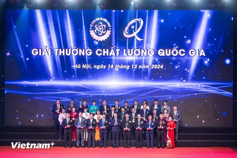 vnp-trao-giai-chat-luong-quoc-gi.jpg