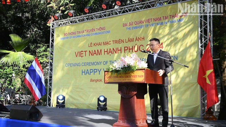 Khai mạc Triển lãm ảnh “Việt Nam hạnh phúc - Happy Vietnam” năm 2024 tại Bangkok ảnh 4