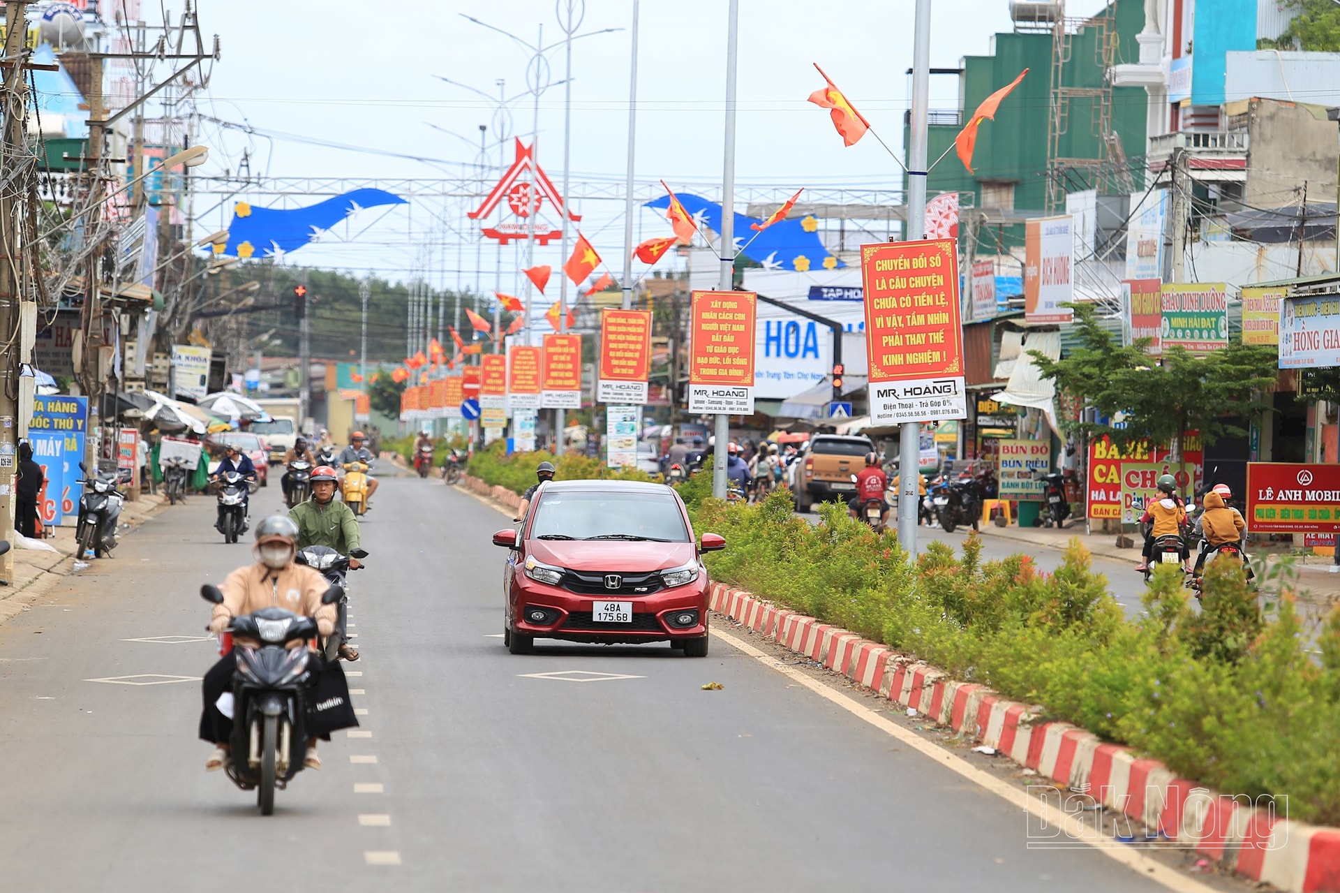 Hạ tầng giao thông Cư Jút đã thay đổi mạnh mẽ cả khu vực đô thị và nông thôn