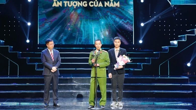 Ấn tượng Chương trình Chào năm mới 2025 - Bứt phá ảnh 4