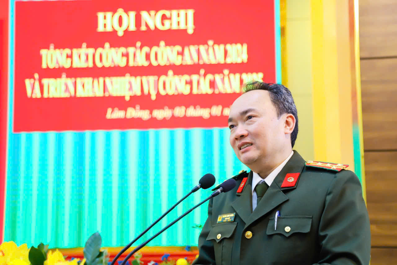 Đại tá Trương Minh Đương - UVBTV tỉnh ủy, Bí thư đảng ủy, Giám đốc Công an tỉnh khai mạc Hội nghị