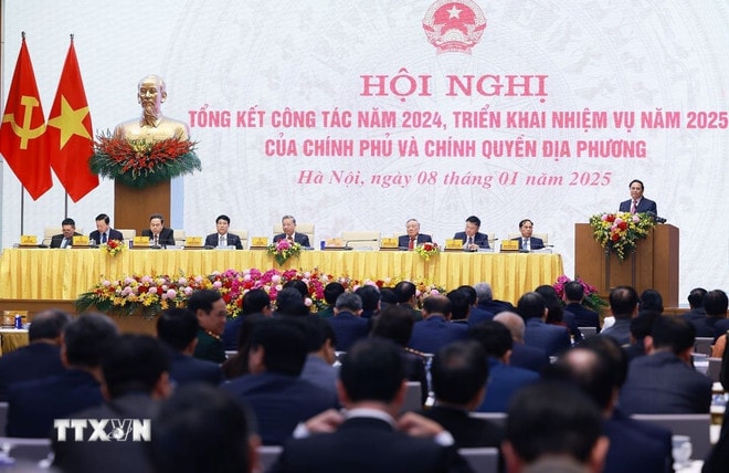 ttxvn-hoi-nghi-tong-ket-cong-tac-nam-2024-trien-khai-nhiem-vu-nam-2025-thu-tuong-pham-minh-chinh-0801-3.jpg