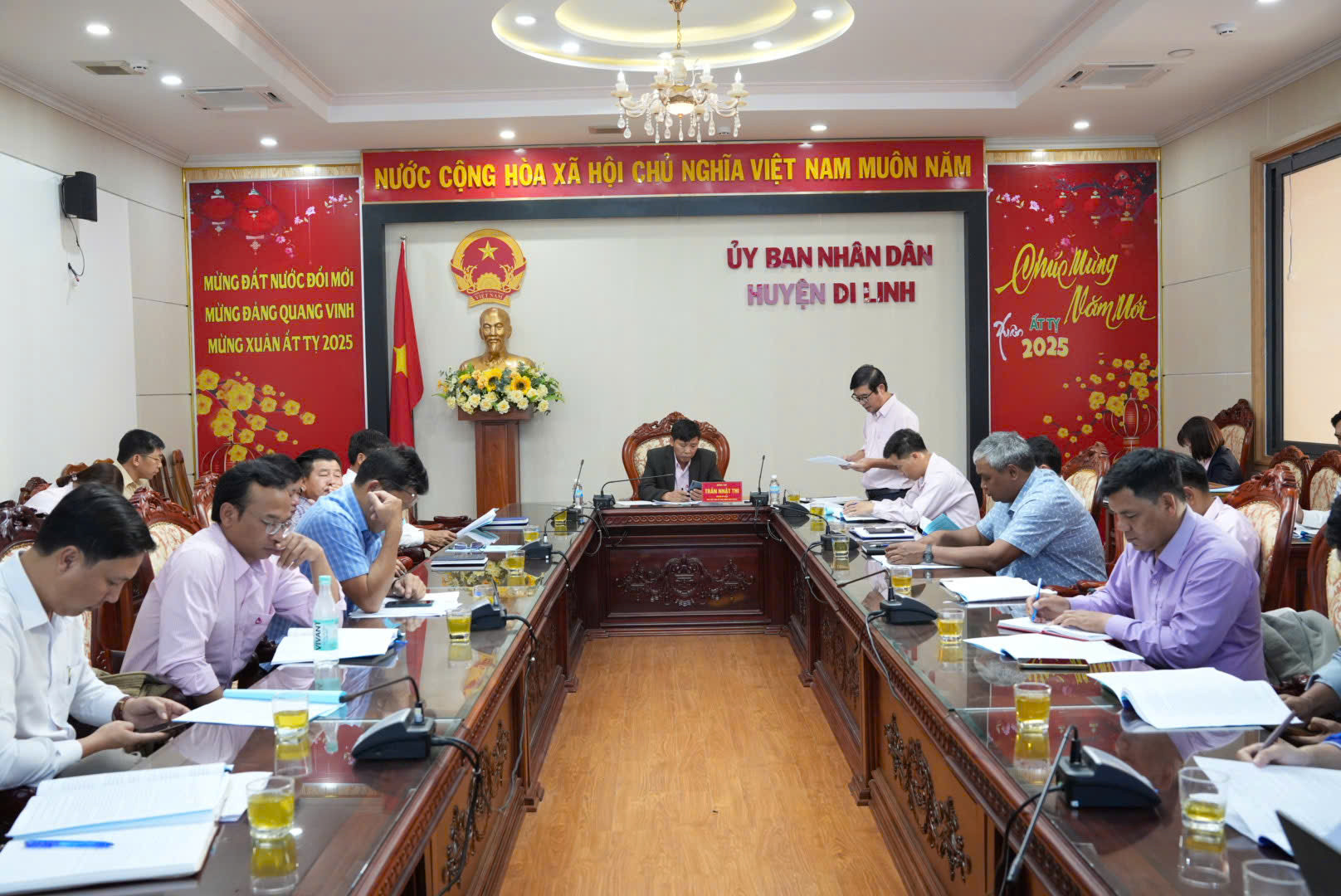 Các đại biểu tham dự hội nghị