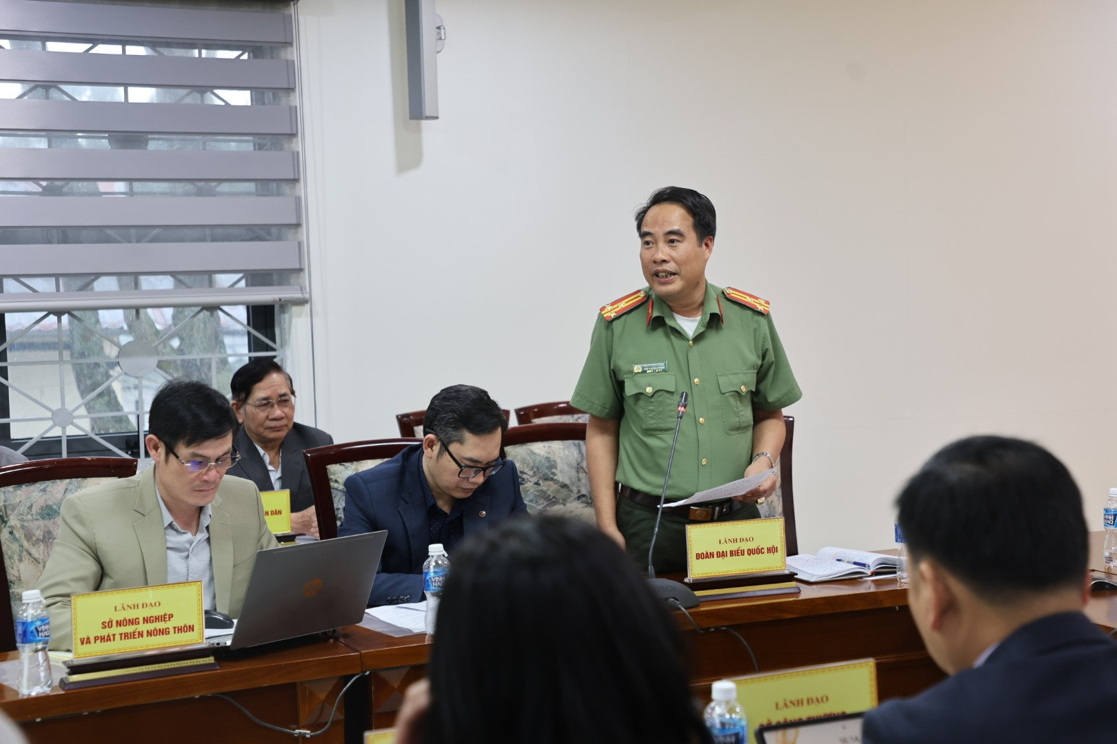Thượng tá Hoàng Anh Tuấn – Phó Trưởng phòng An ninh Kinh tế phát biểu về công tác phối hợp