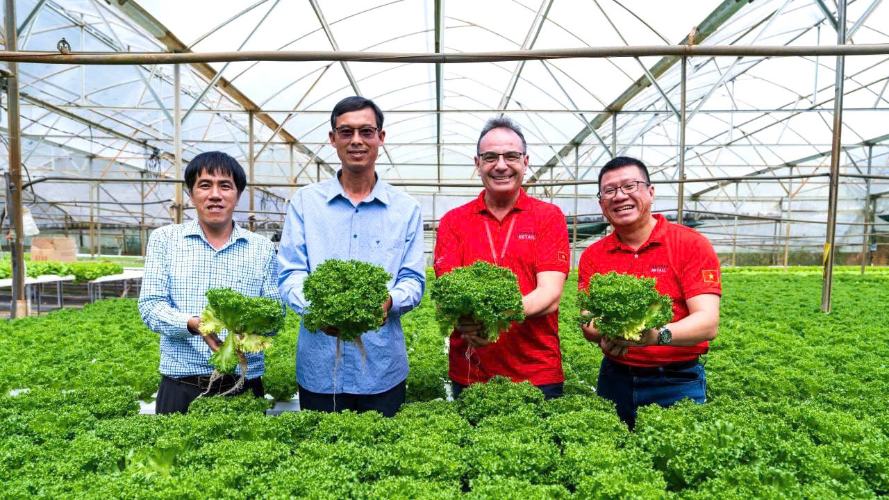 Đến năm 2030, toàn huyện Lạc Dương mở rộng 3.500 ha vùng trồng rau  ứng dụng công nghệ cao