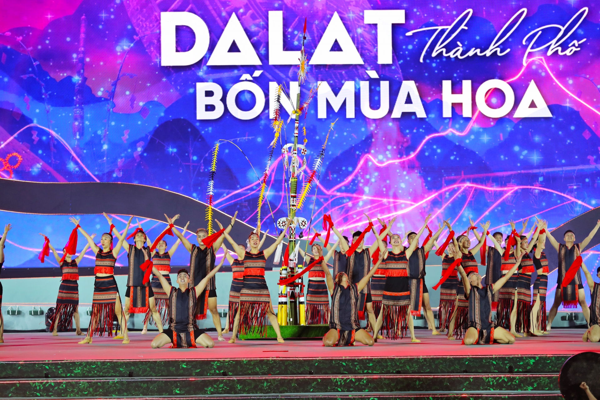 Nhiều chương trình, hoạt động văn hoá, văn nghệ diễn ra dịp Tết Nguyên đán 2025 nhằm thu hút du khách tới với thành phố ngàn hoa
