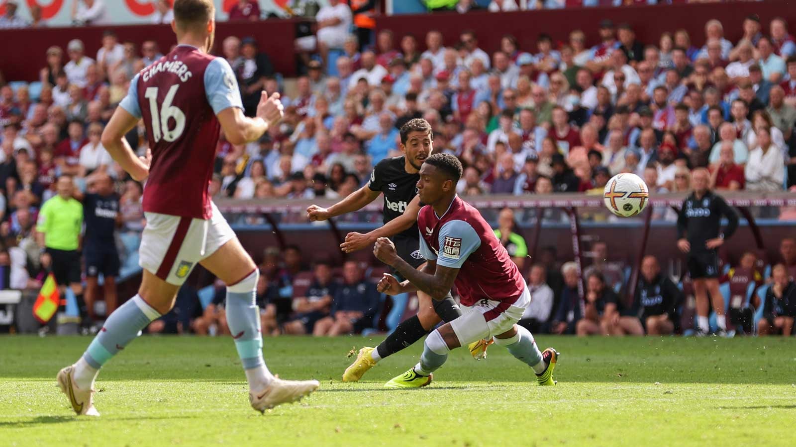 Goals: Aston Villa 0-1 West Ham United | West Ham United F.C.