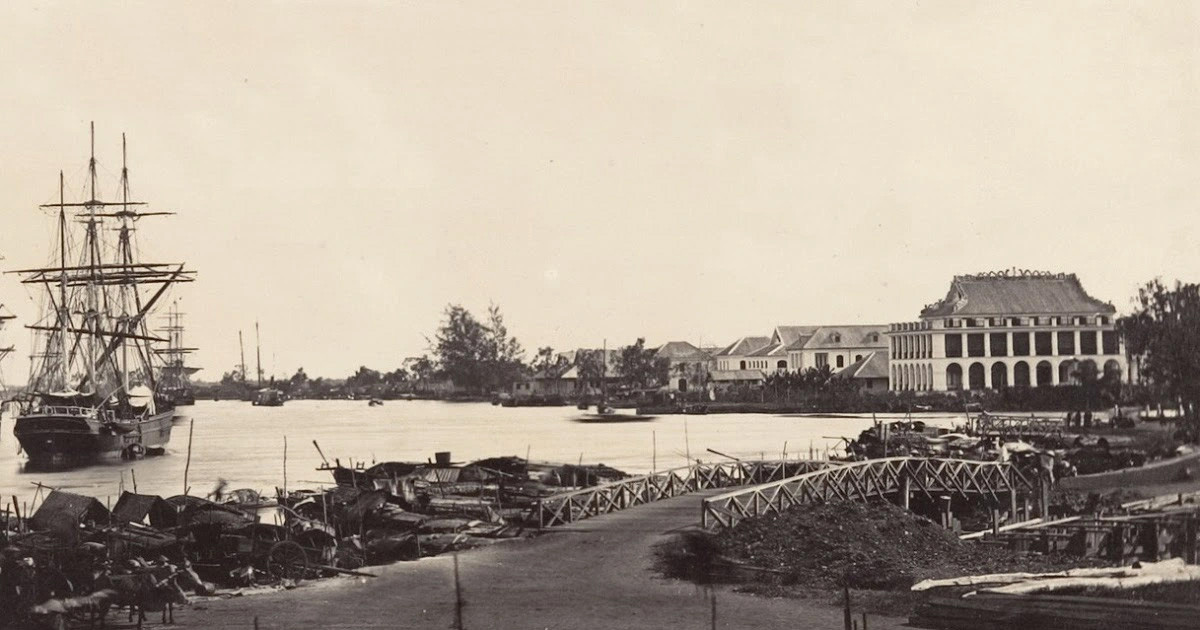 Bến Nhà Rồng đầu thế kỷ XX. Từ nơi này, ngày 5/6/1911, người thanh niên yêu nước Nguyễn Tất Thành đã rời Tổ quốc đi tìm đường cứu nước (Ảnh: Tư liệu: TTXVN)
