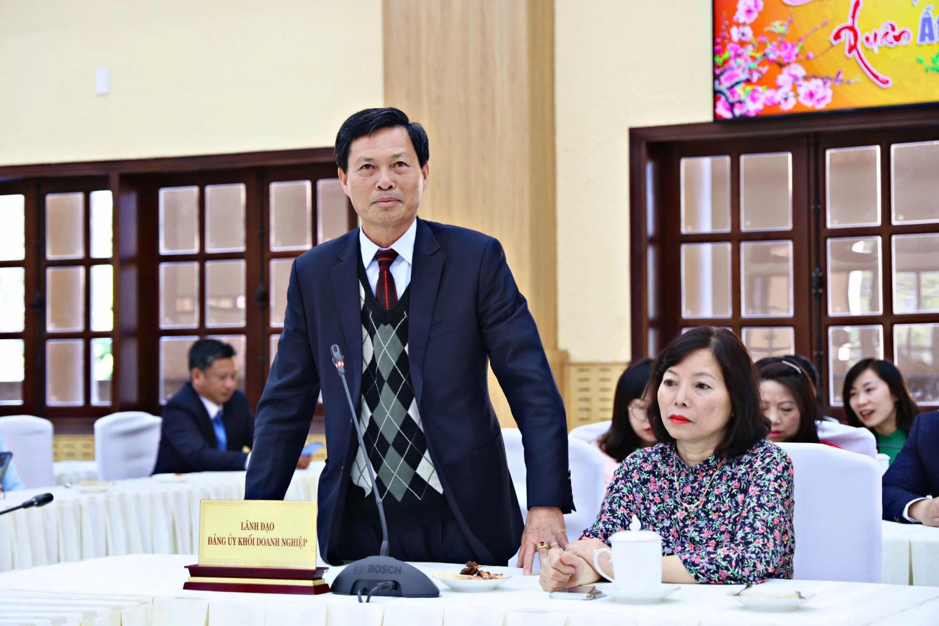 Đồng chí Hoàng Xuân Hường - Bí thư Đảng uỷ Khối Doanh nghiệp tỉnh phát biểu cảm nghĩ