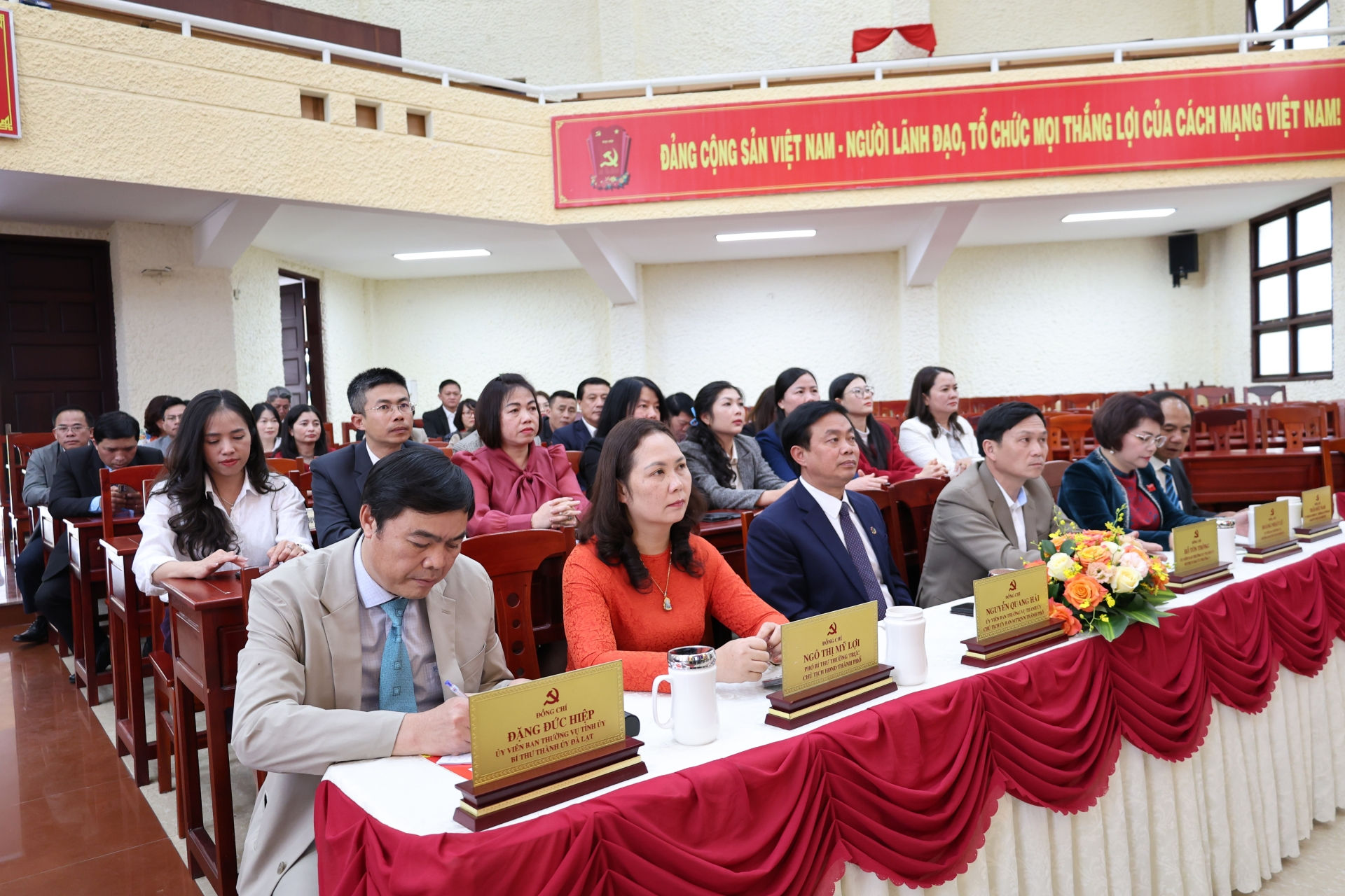Lãnh đạo Thành ủy Đà Lạt tham dự hội nghị