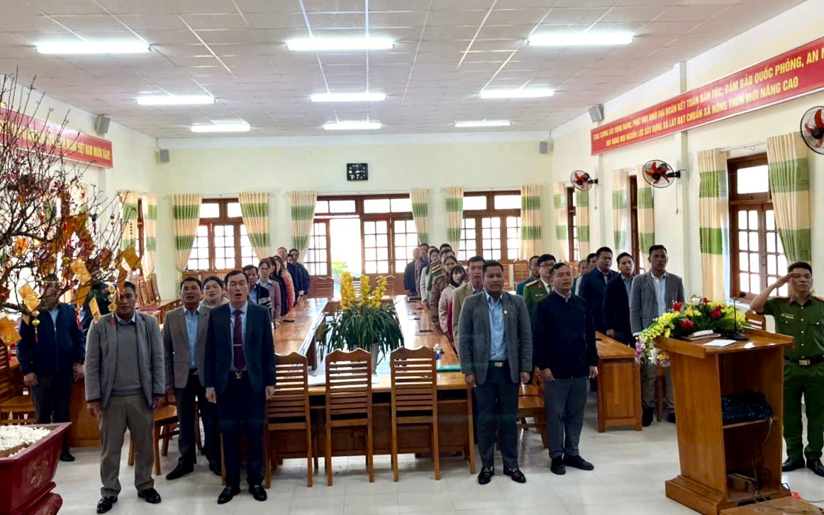 Tại Đảng ủy các xã, thị trấn cũng diễn ra chương rình